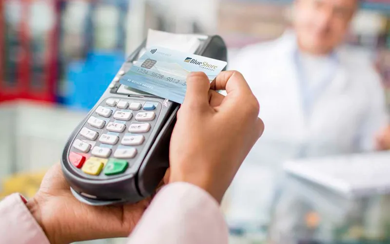 Paying to store with tap