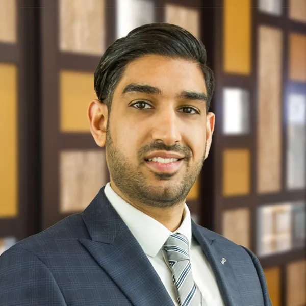 Financial Advisor Karn Toor